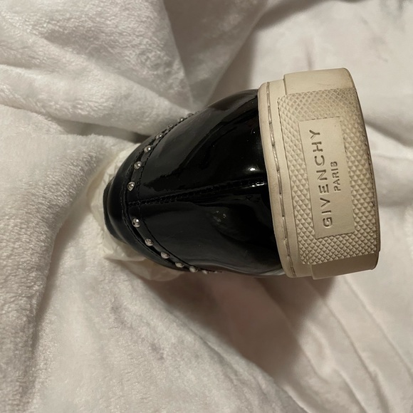 Givenchy Slip On Sneakers - Picture 4 of 5